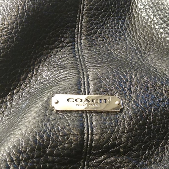 Coach - Picture 2 of 10